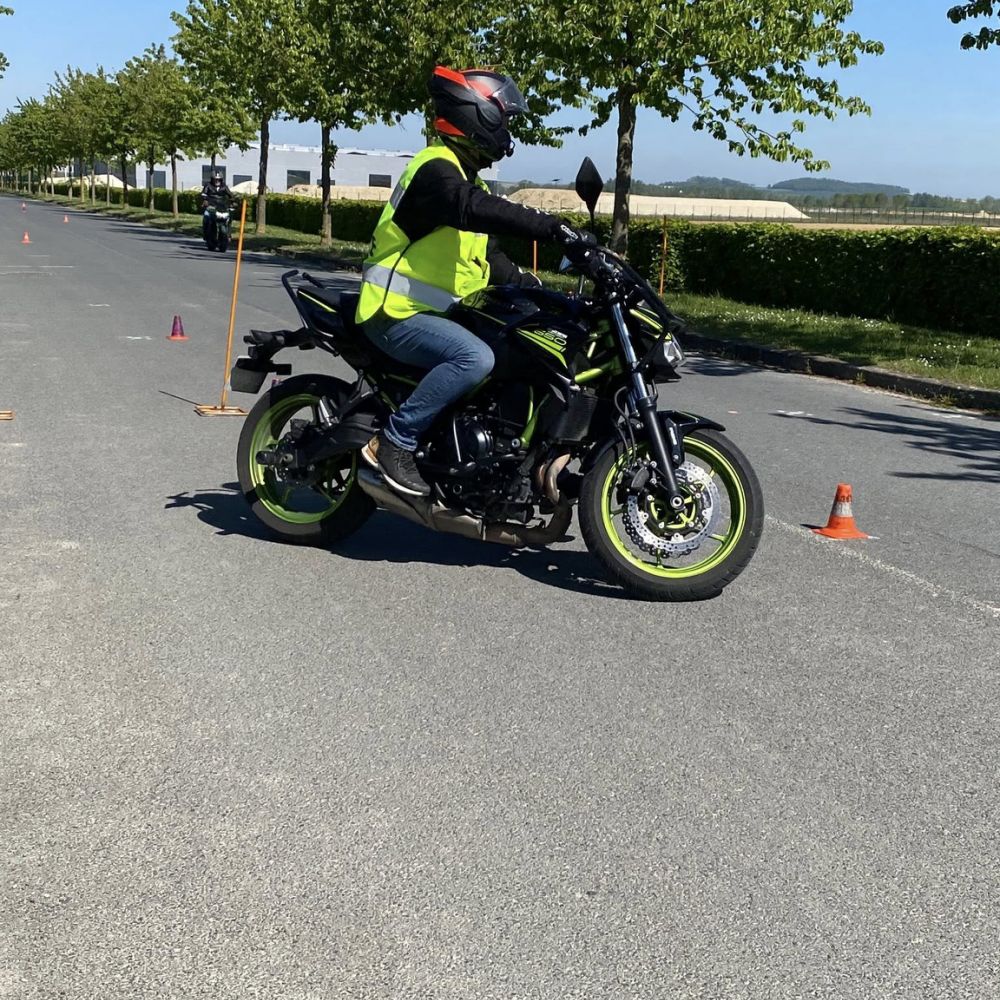 auto moto ecole de la passerelle anizy le chateau